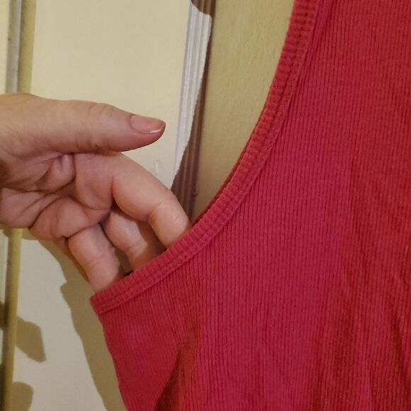 Tank Top - Picture 4 of 6